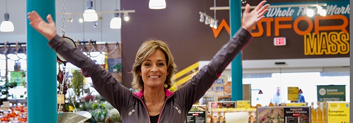 Nutritionist Littleton MA Joan in Grocery Store Nutritionist Littleton MA Joan in Grocery Store